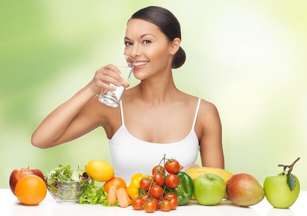 Принцип водної дієти - дотримання питного режиму разом із вживанням корисної їжі